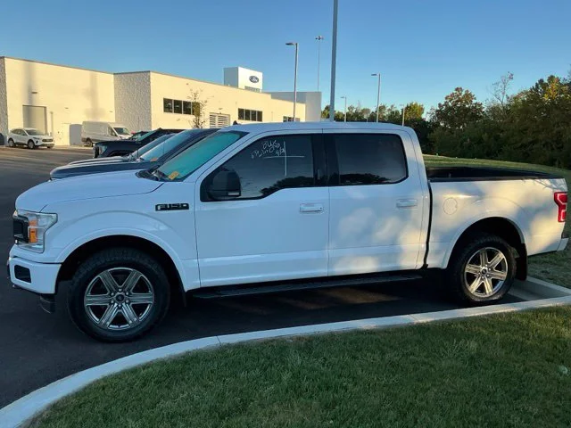 Used 2019 Oxford White Ford XLT image 4