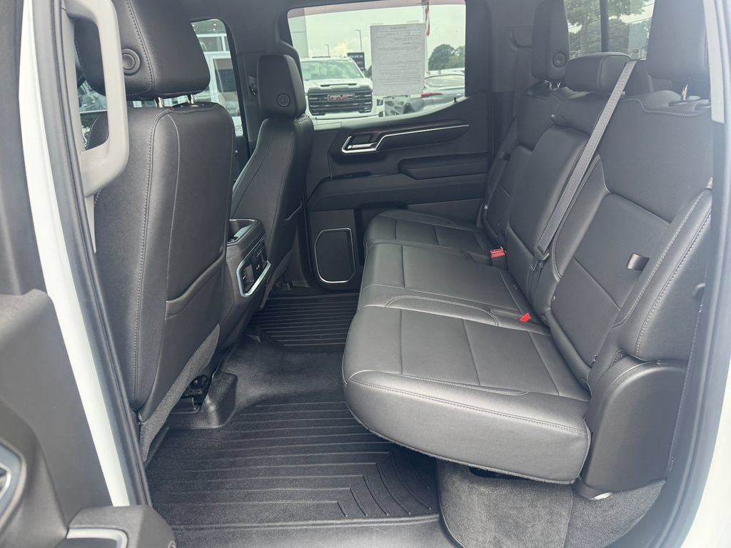 Used 2022 Summit White GMC SLT image 34