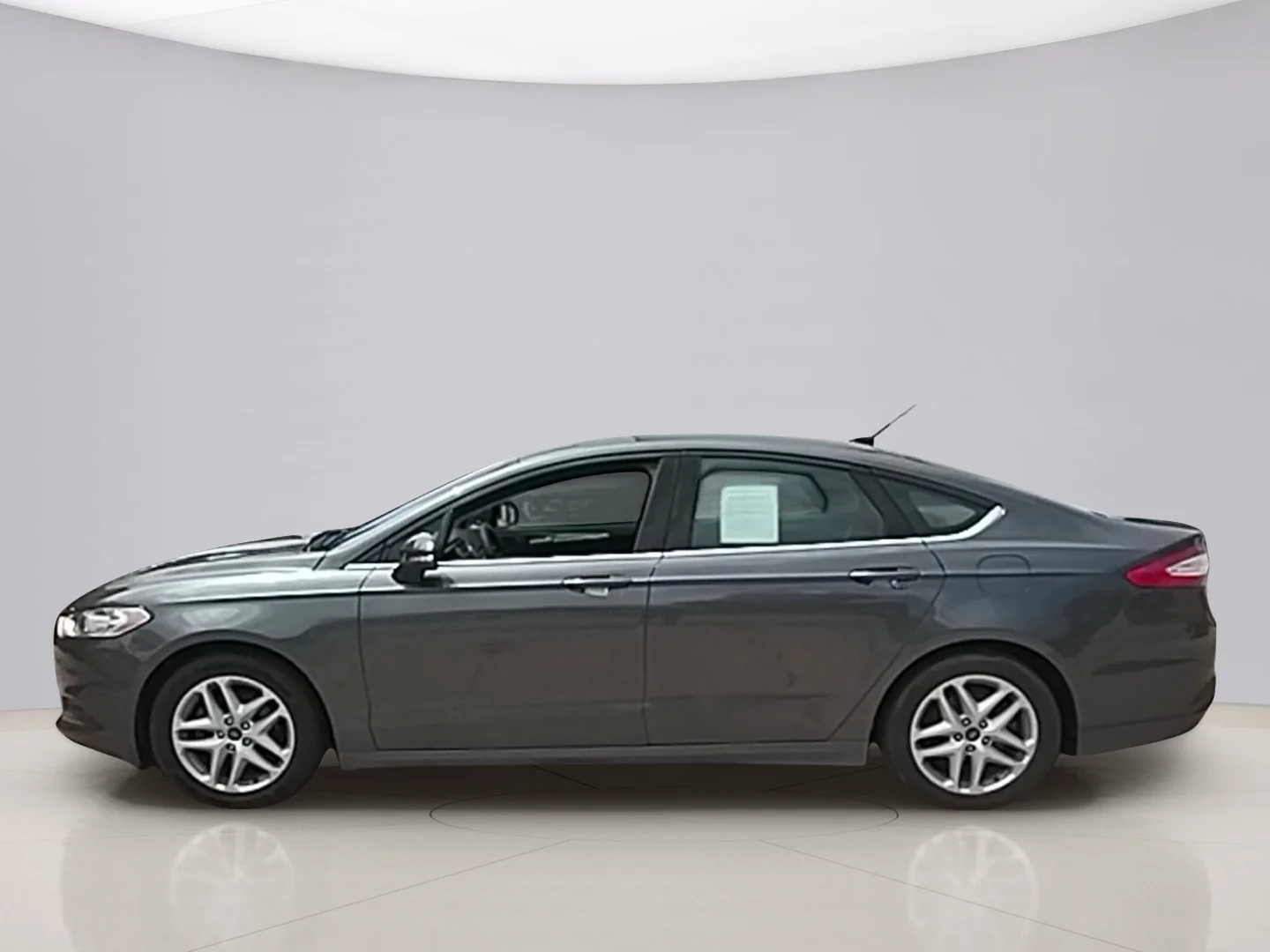 Used 2016 Gray Ford SE image 2