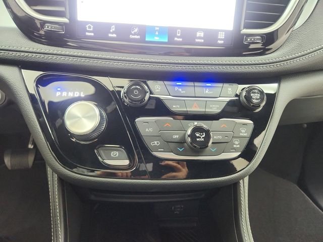 2026 Chrysler Pacifica Limited - Photo 19