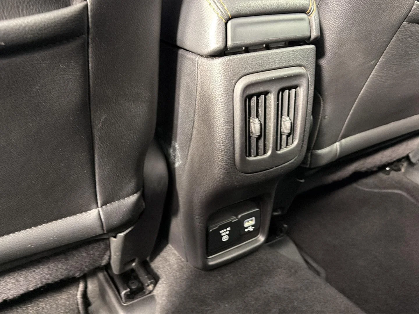 Used 2019 Granite Crystal Metallic Clearcoat Jeep Limited image 20