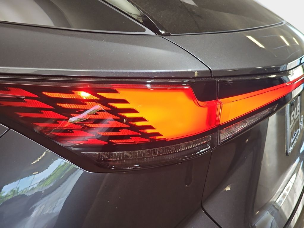 Certified Used 2025 Gray Lexus 350h Premium Plus image 33