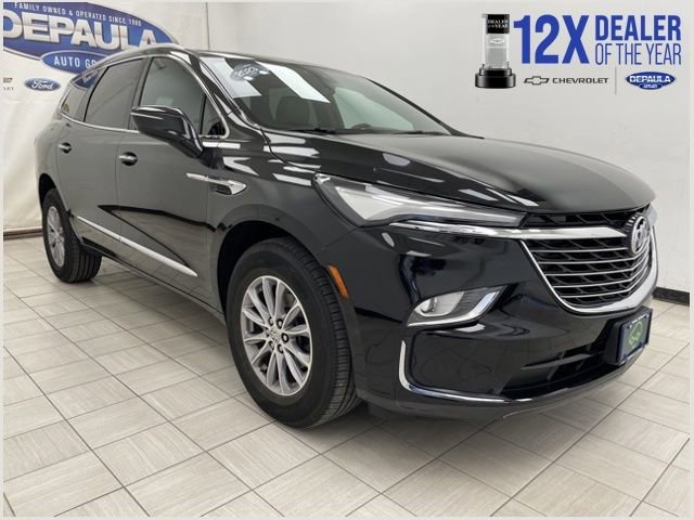 2023 Buick Enclave Essence AWD's photo