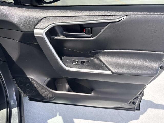 Used 2021 Magnetic Gray Metallic TOYOTA LE image 13