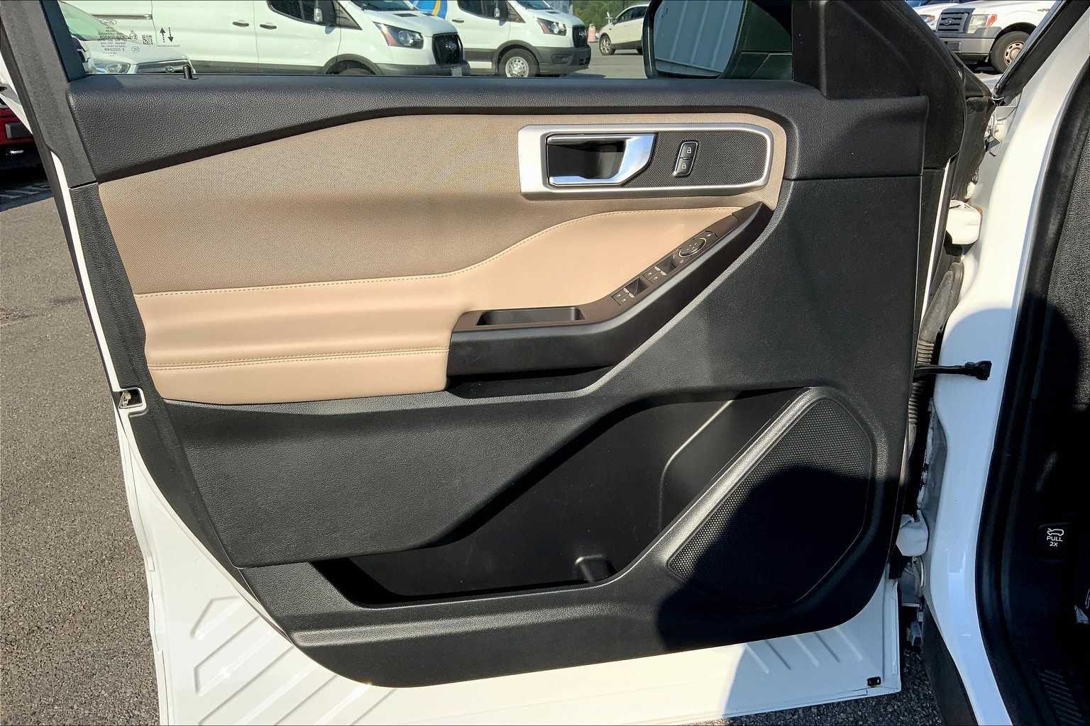 Used 2020 Oxford White Ford XLT image 20
