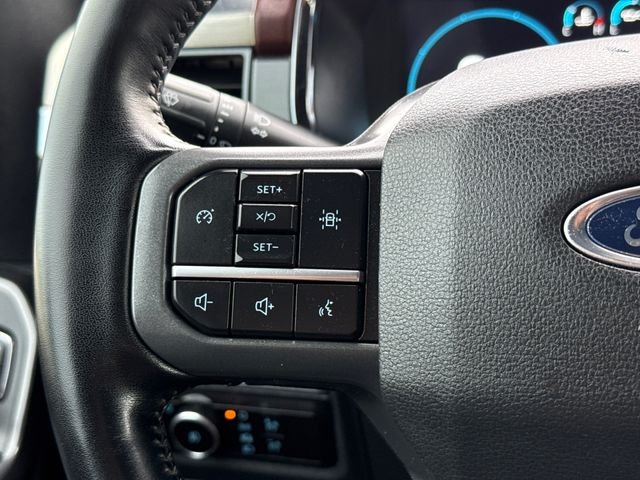 Used 2023 Blue Ford Lariat image 28