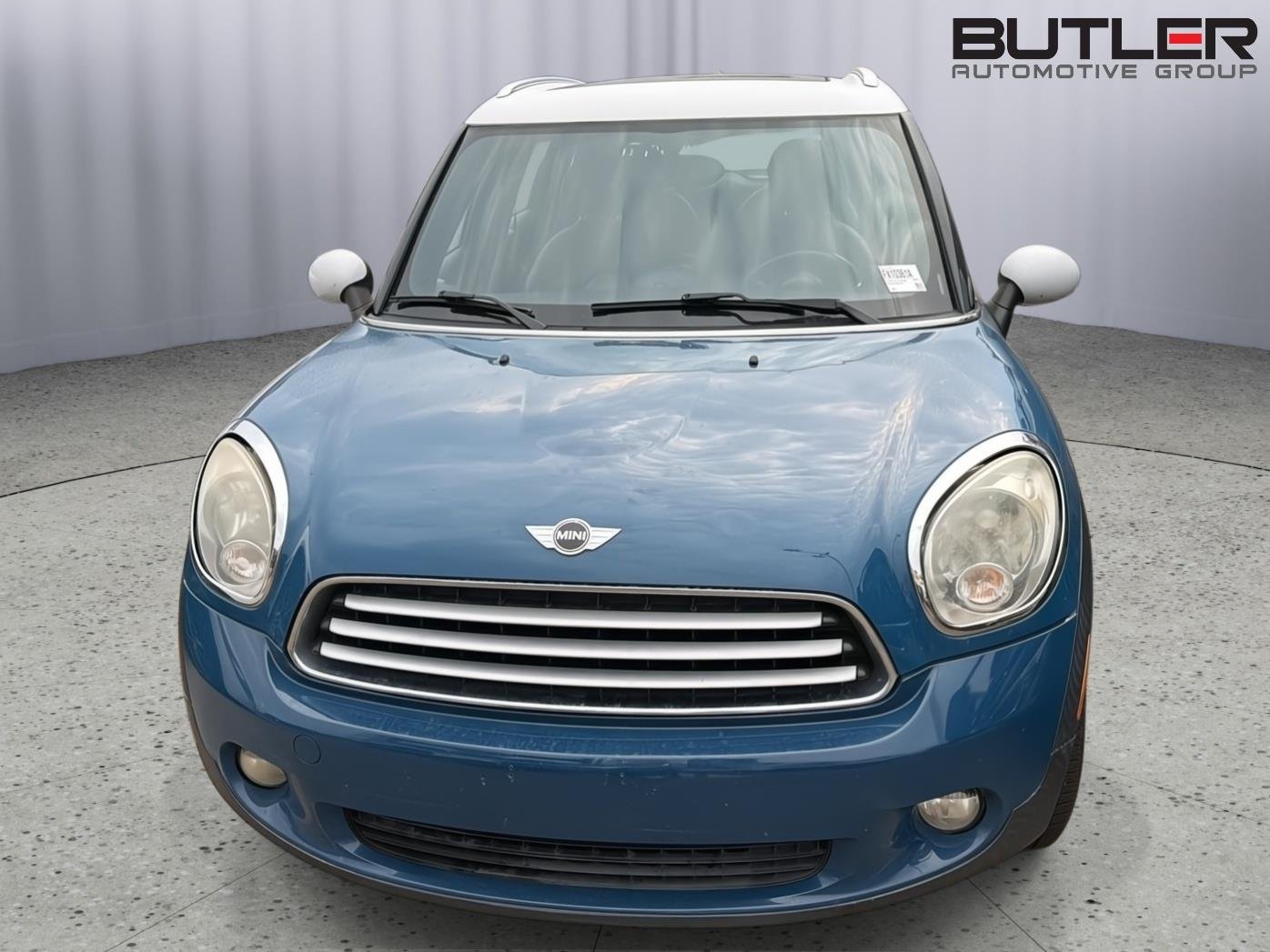 Used 2011 Surf Blue MINI Base image 4