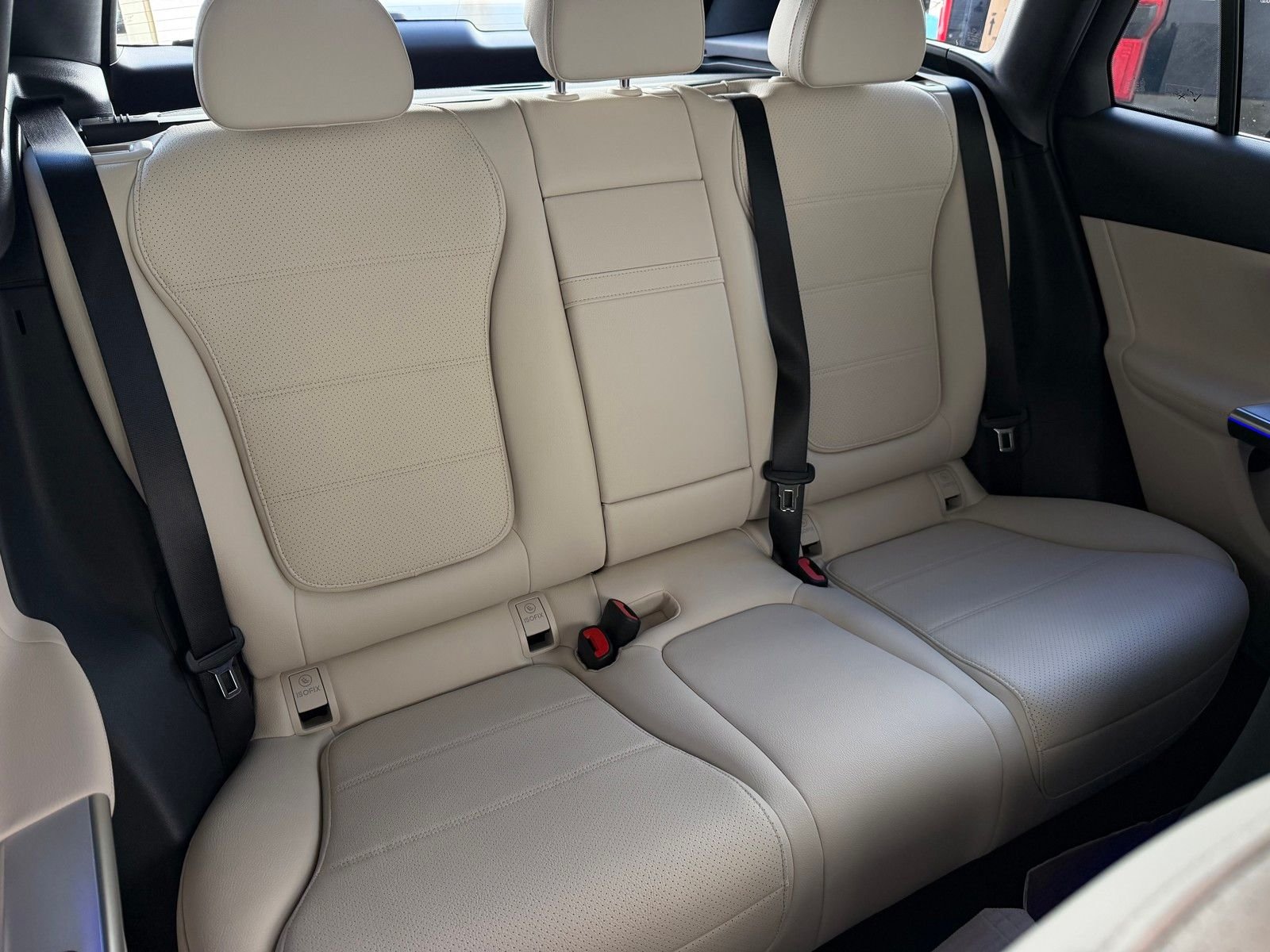 Certified Used 2026 Gray Mercedes-Benz GLC 300 image 18