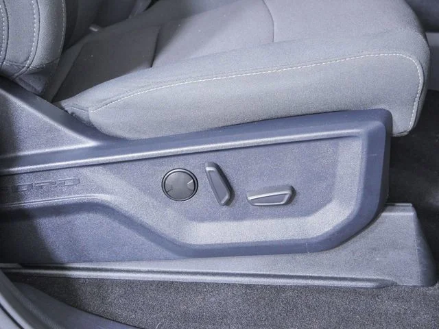Used 2024 Black Ford XLT image 14