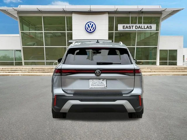 New 2026 Silver Volkswagen 2.0T SE image 4