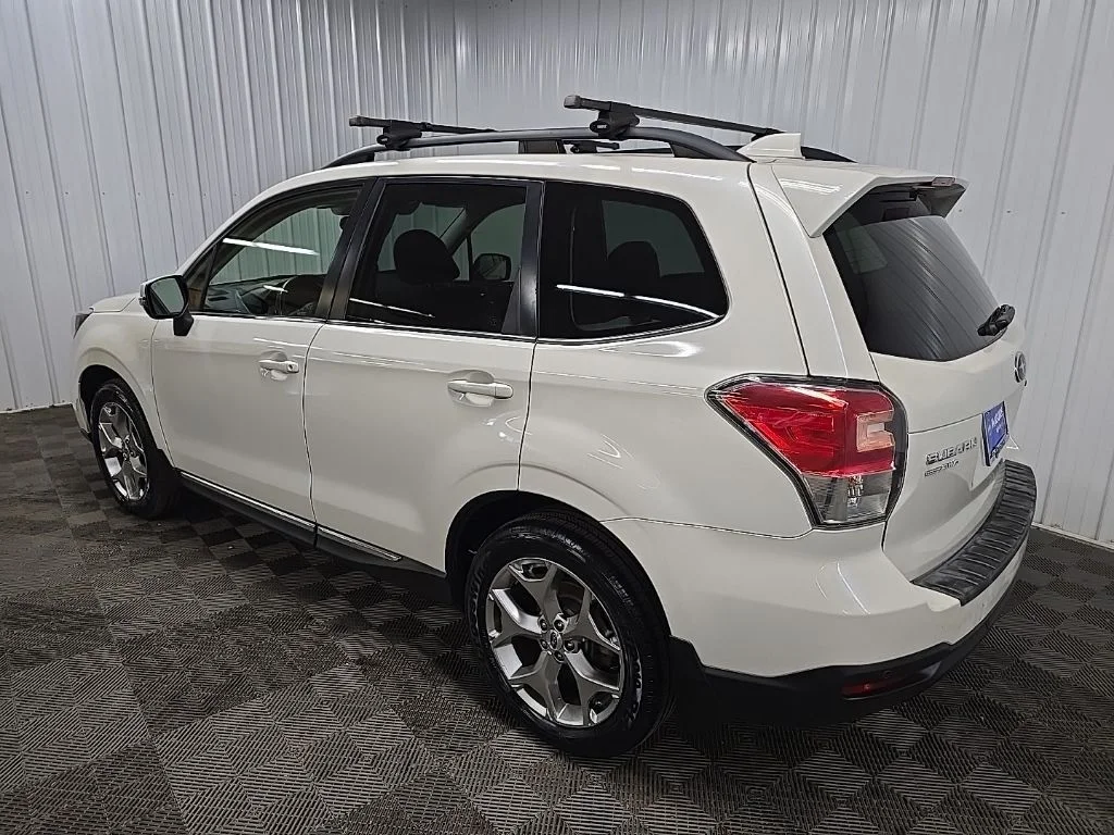 Used 2017 White Subaru 2.5i Touring image 11