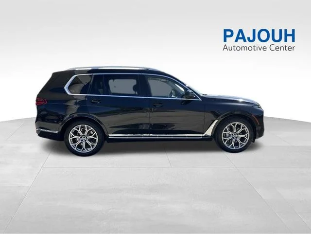 Used 2023 Black BMW xDrive40i image 7