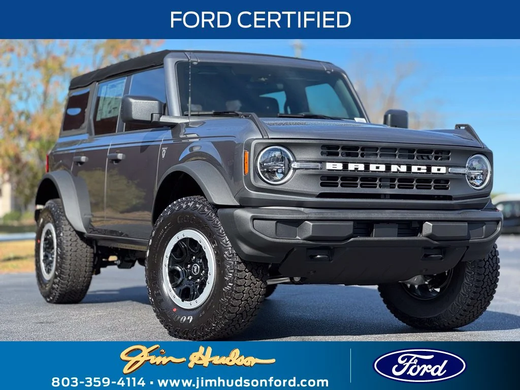 2025 Ford Bronco 4-Door Base