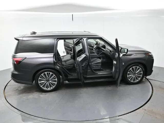 Used 2025 Anthracite Gray INFINITI LUXE image 47