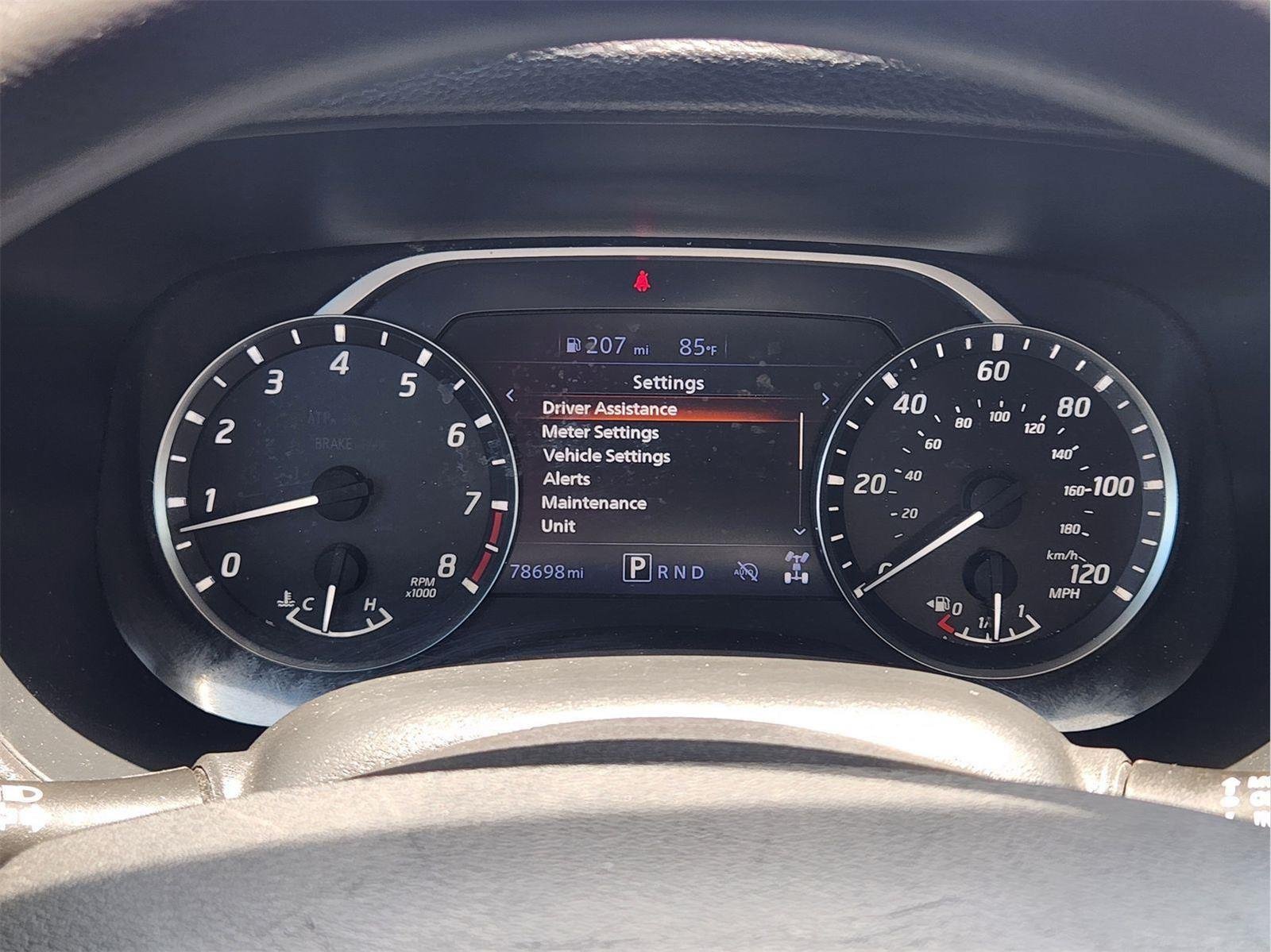 Used 2024 Glacier White Nissan S image 15