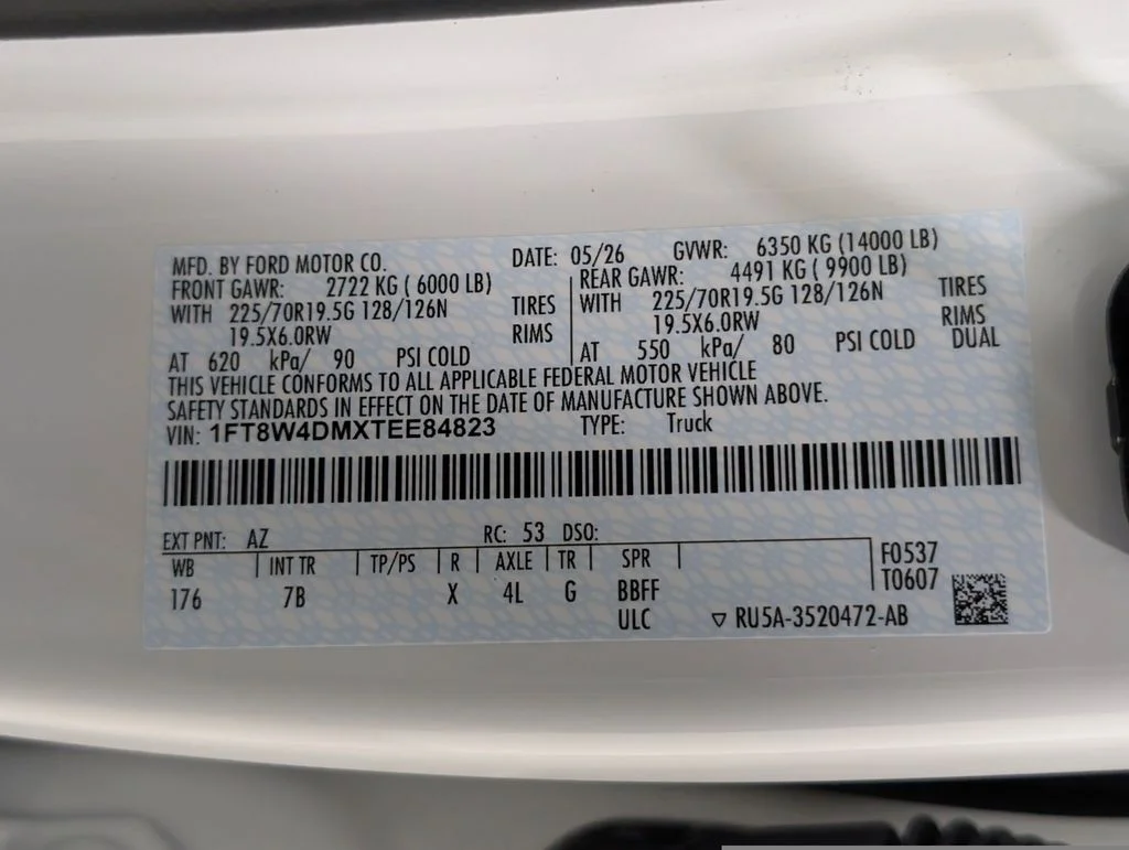 New 2026 Star White Metallic Tri-Coat Ford F-450® Platinum® image 30