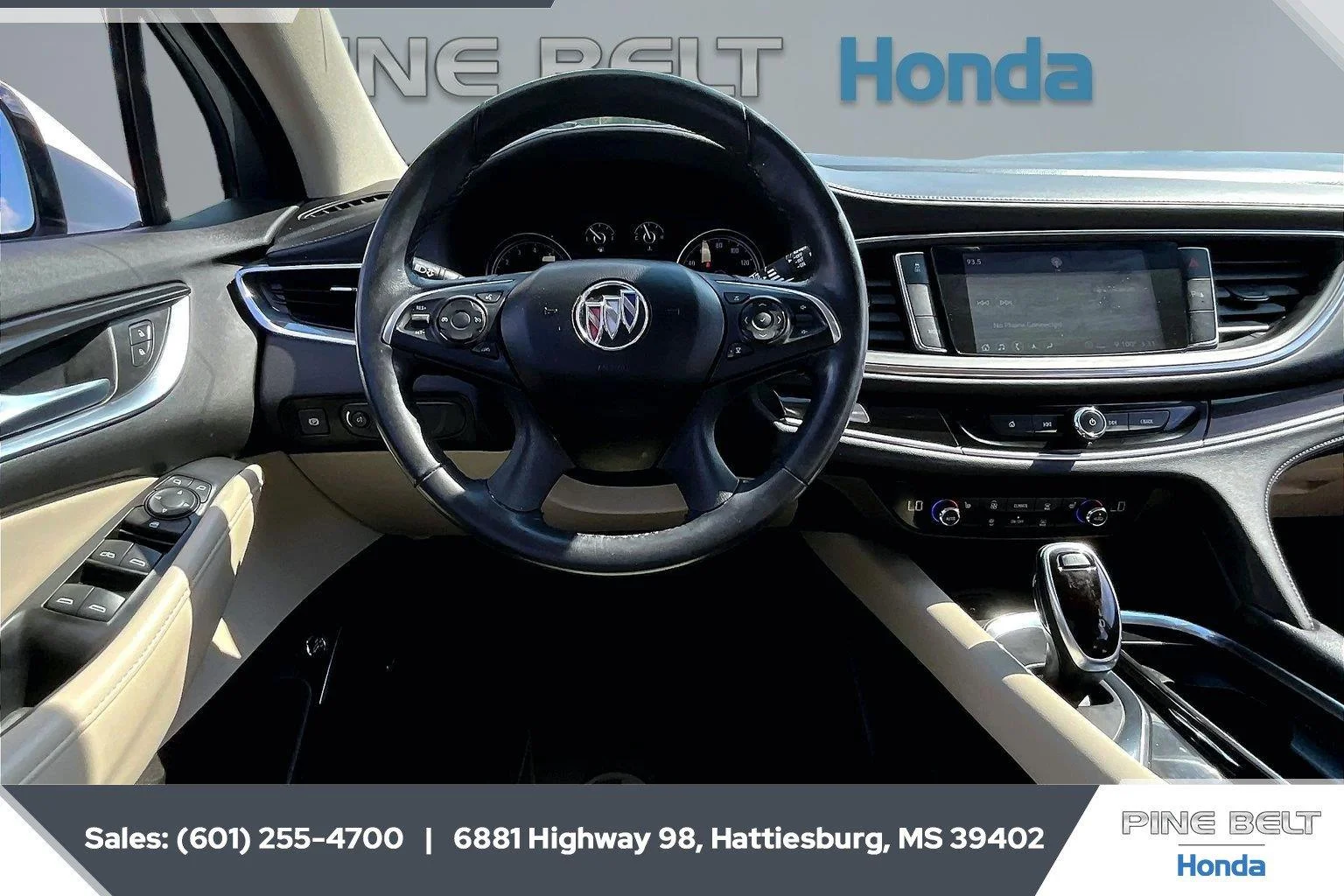 Used 2021 White Frost Tricoat Buick Essence image 5