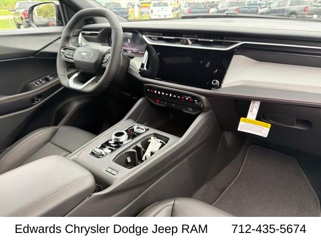 New 2026 Red Hot Pearlcoat Jeep Limited image 33