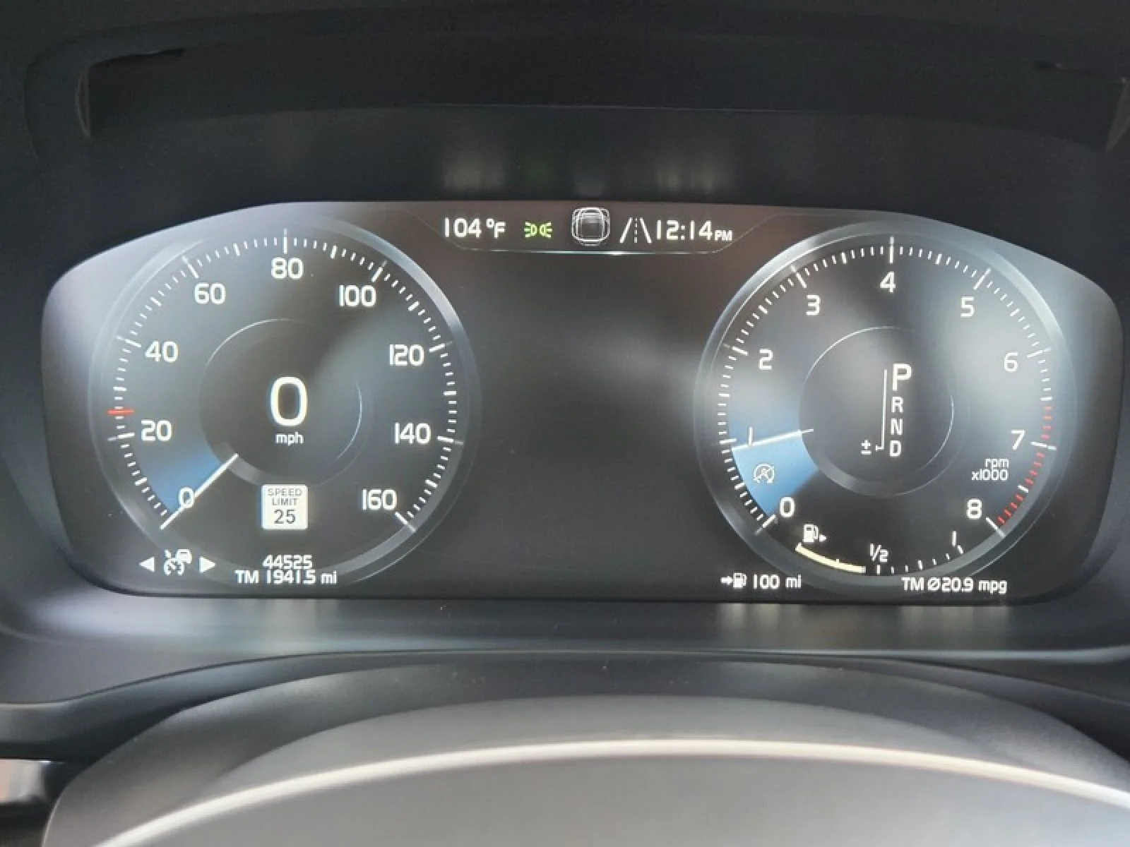 Used 2021 BLACK Volvo Inscription image 28
