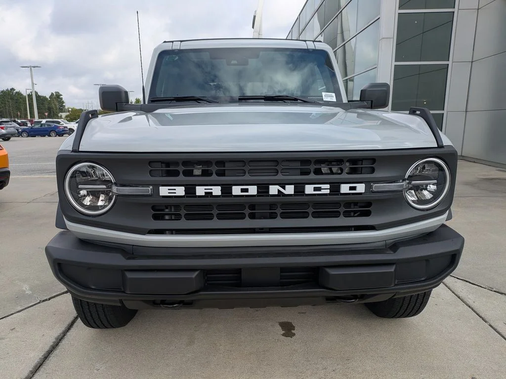 New 2026 Avalanche Gray Ford Base image 8