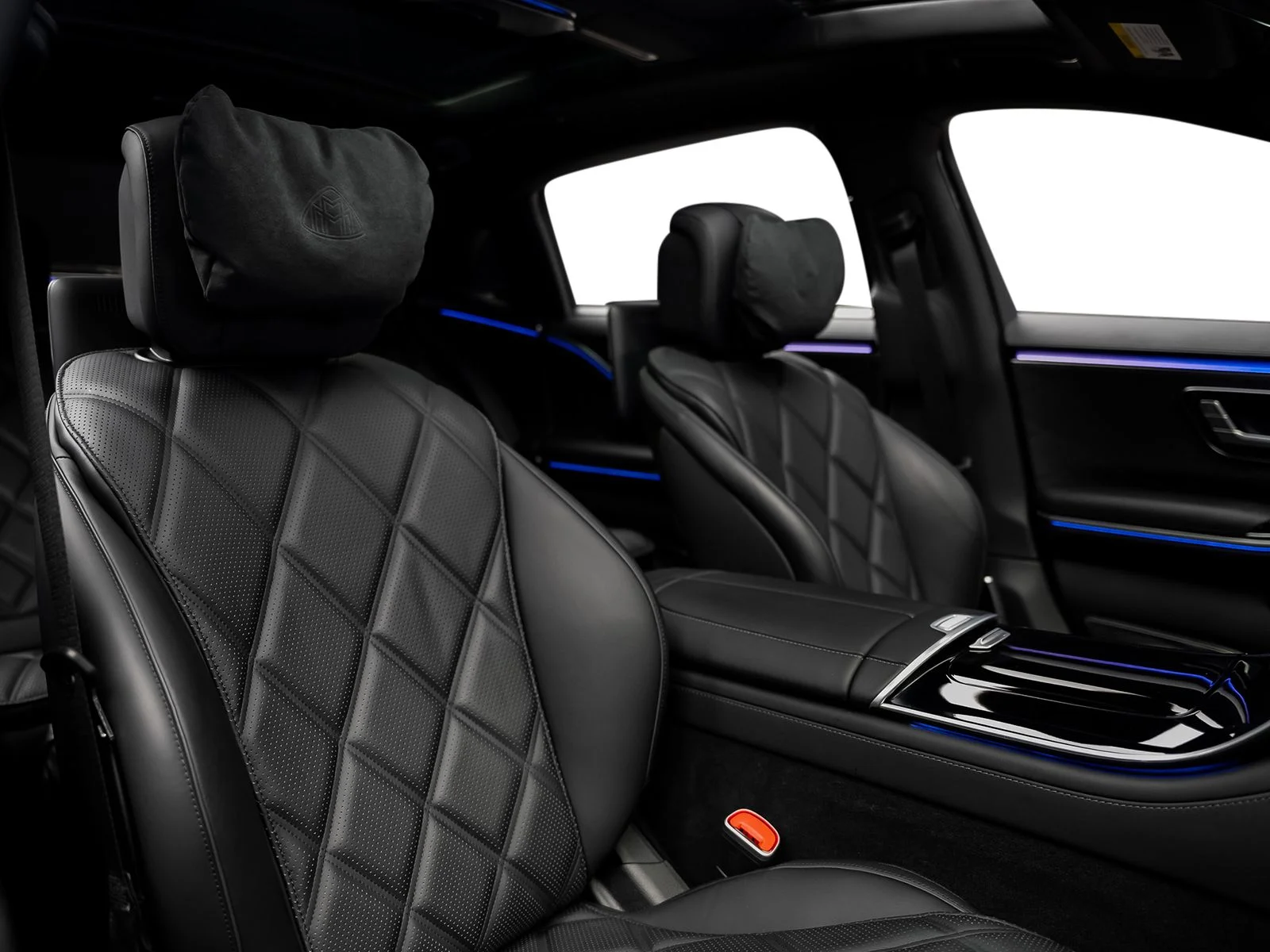 Used 2024 Black Mercedes-Benz Maybach S 580 image 36
