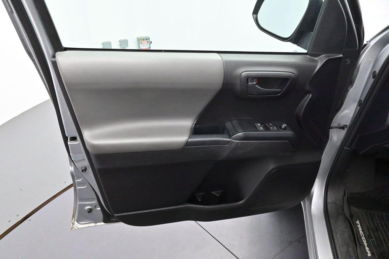 Used 2021 Silver Sky Metallic Toyota SR image 9
