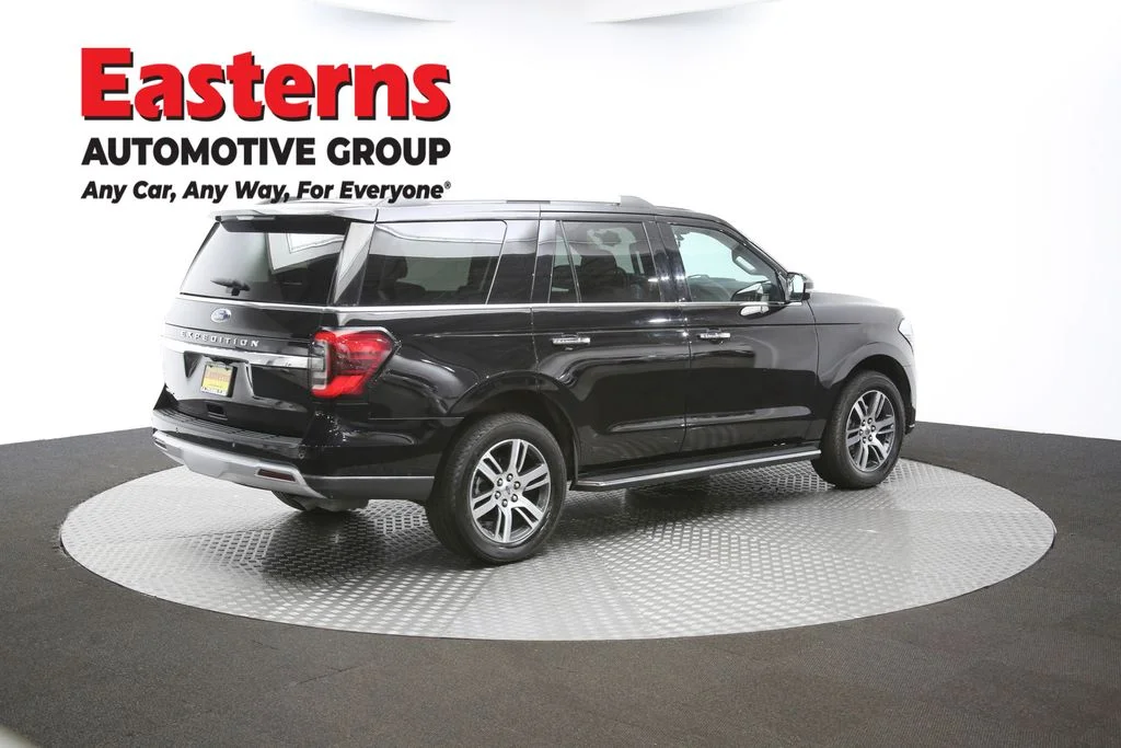 Used 2023 Black Ford Limited image 42