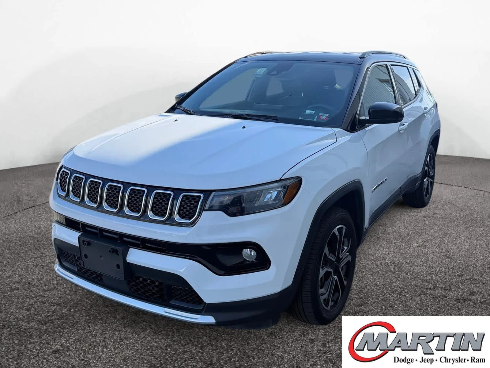 2023 Jeep Compass Limited 4X4's photo