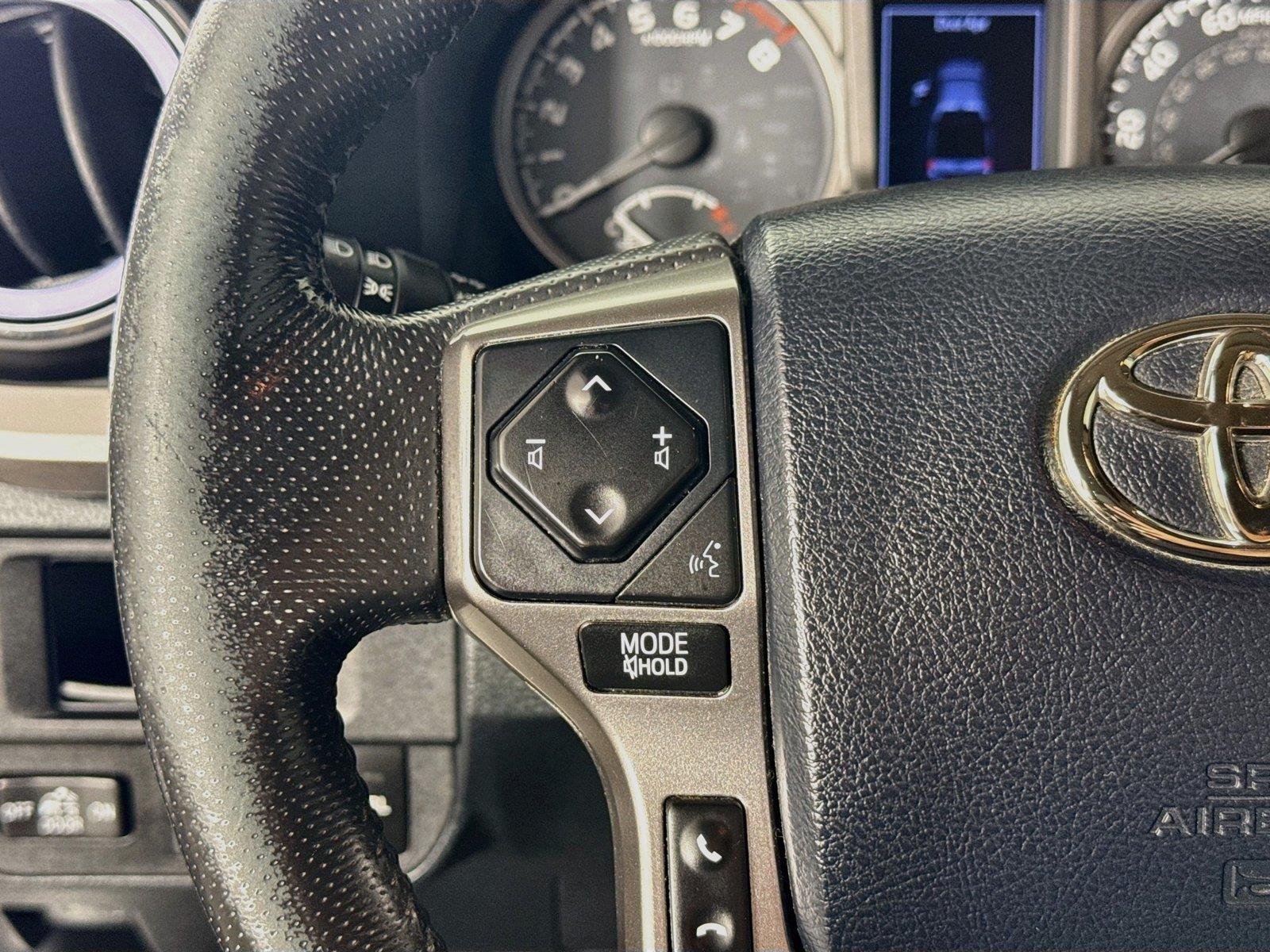 Used 2019 Cement Toyota SR5 image 16