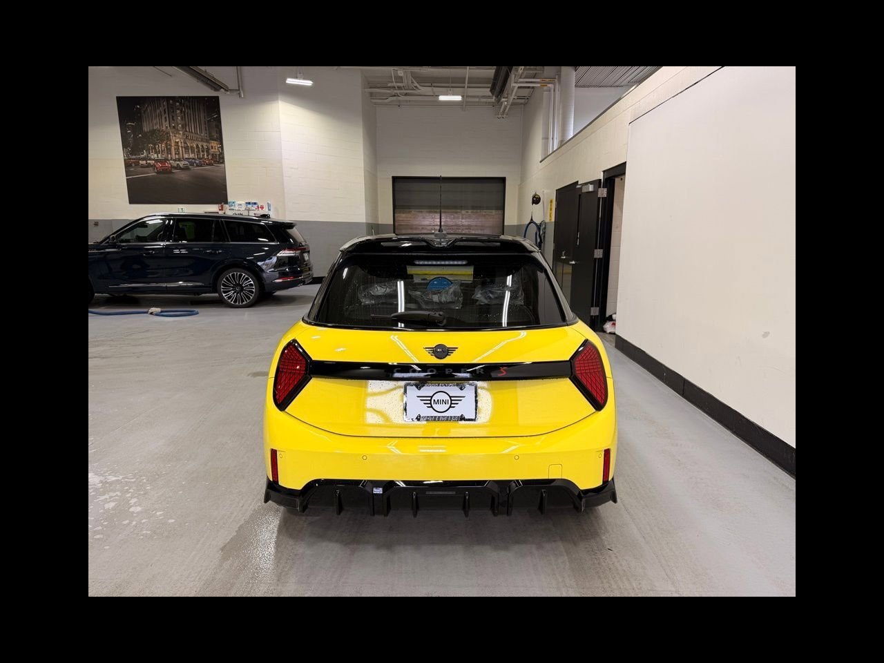 New 2026 Sunny Side Yellow MINI ICONIC image 4
