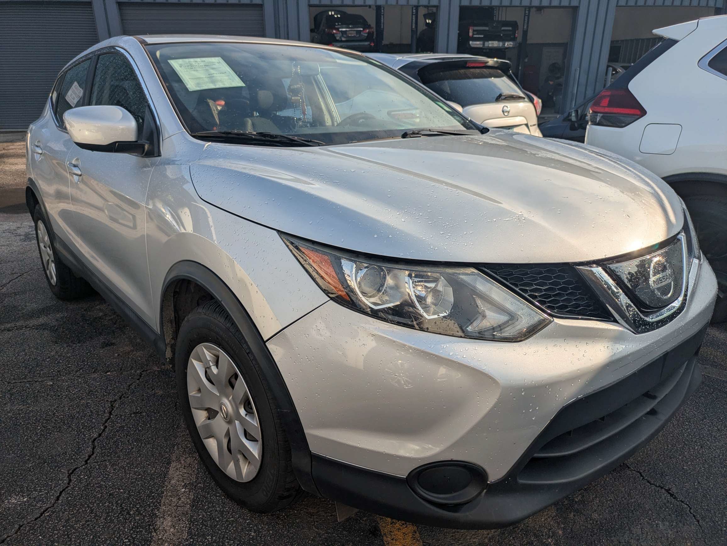 Used 2019 Silver Nissan S image 1
