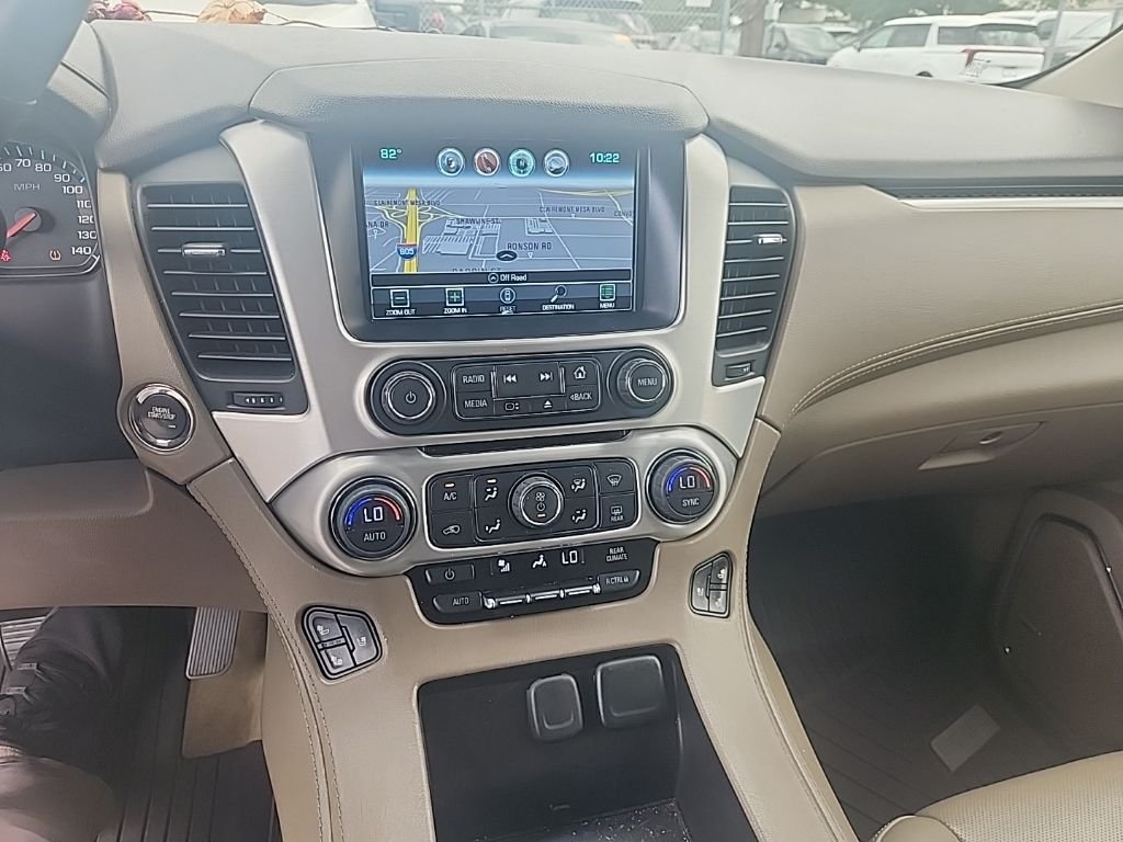 Used 2017 White GMC SLT image 24