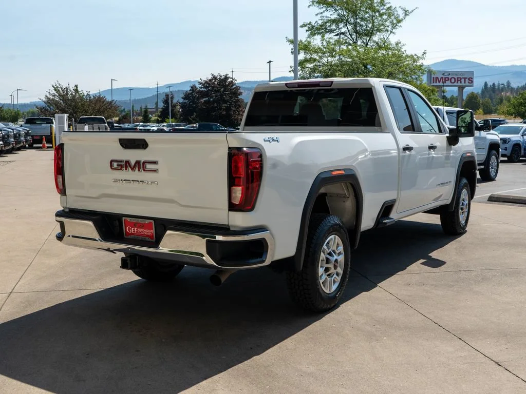 Used 2024 Summit White GMC Pro image 7