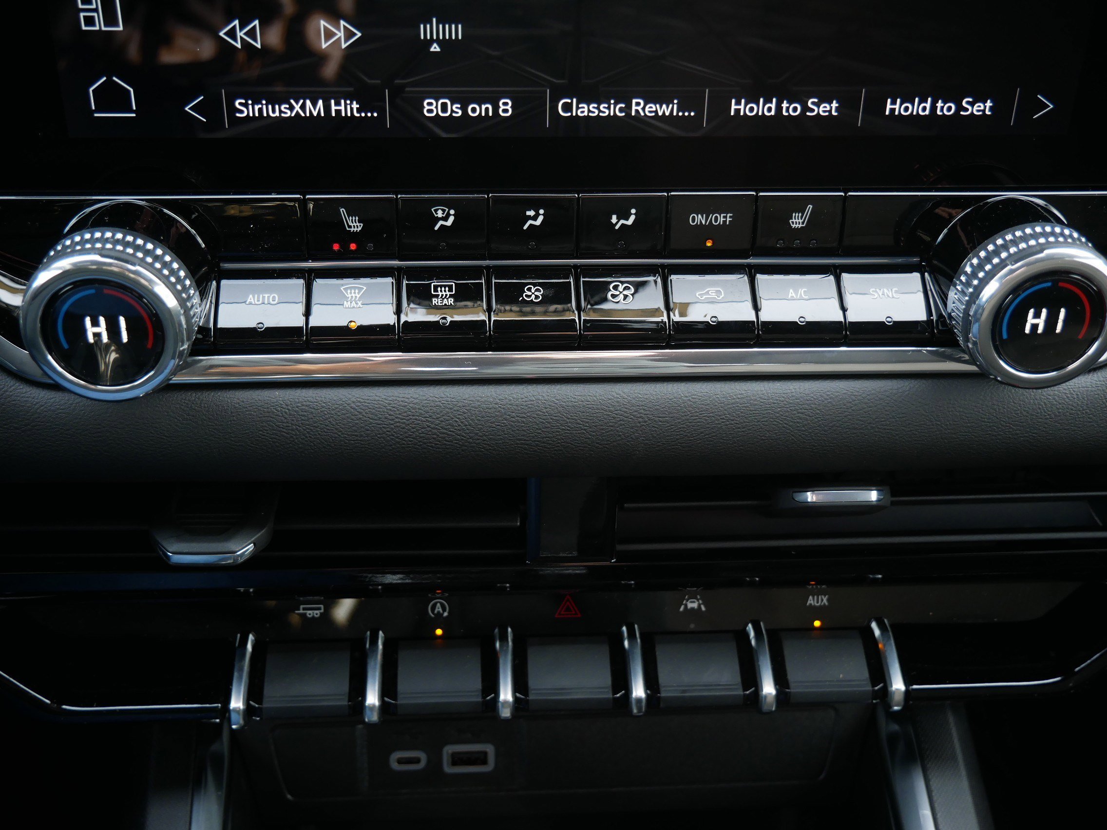 2026 GMC Canyon Elevation - Photo 8