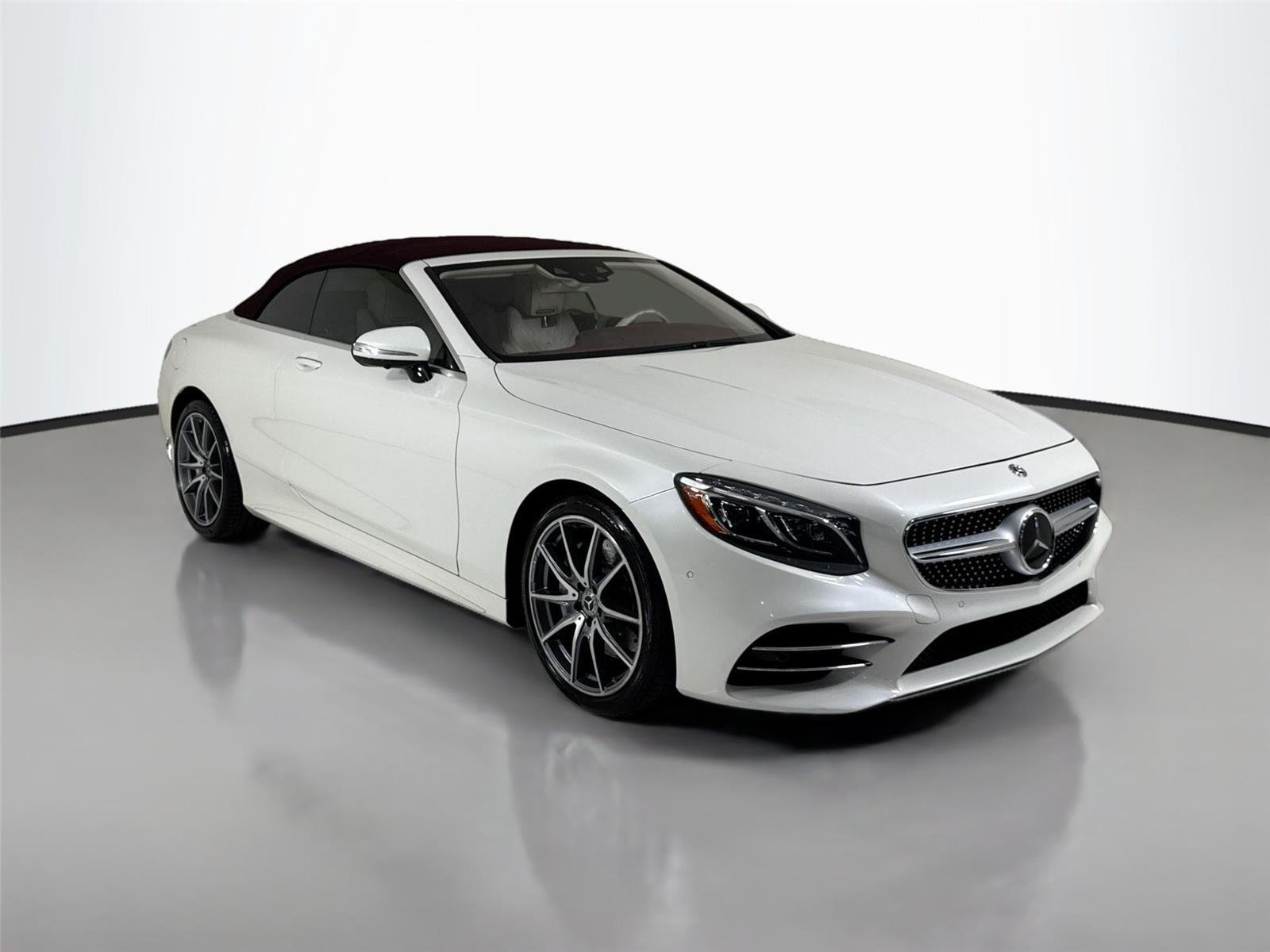Used 2019 designo Cashmere White Magno (Matte Finish) Mercedes-Benz S 560 Cabriolet | AMG® Line | Premium Pkg | Driver Assist Pkg image 44