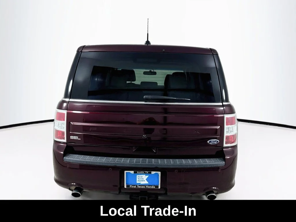 Used 2018 Burgundy Ford SEL image 7