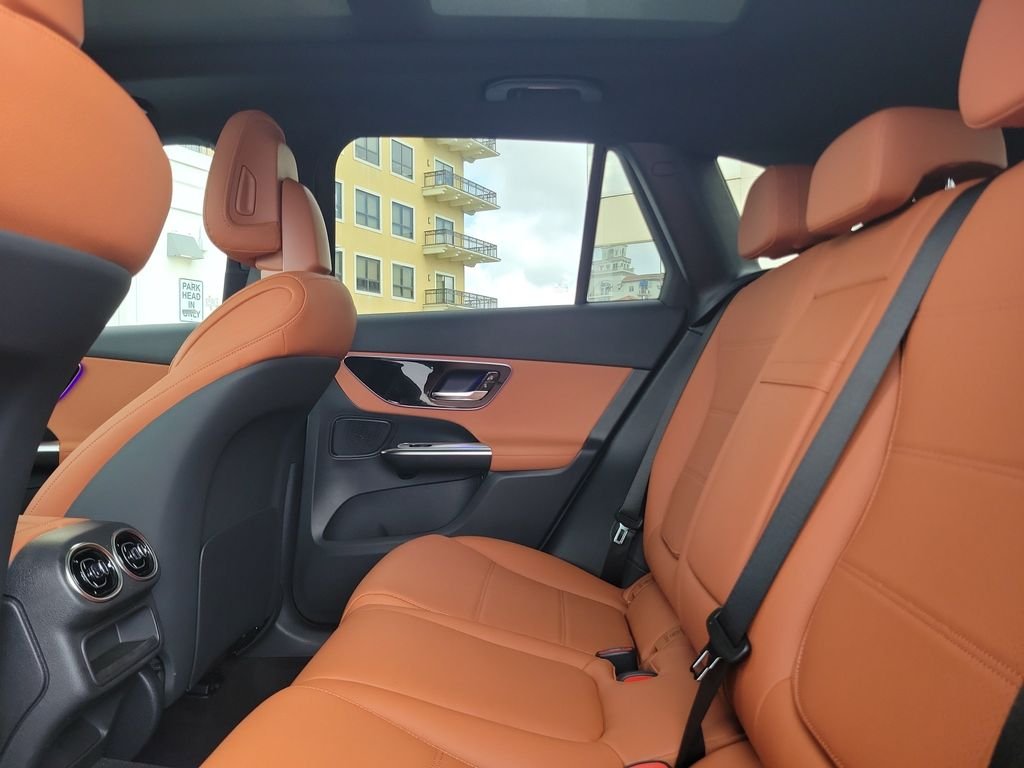 New 2026 Black Mercedes-Benz GLC 300 image 11