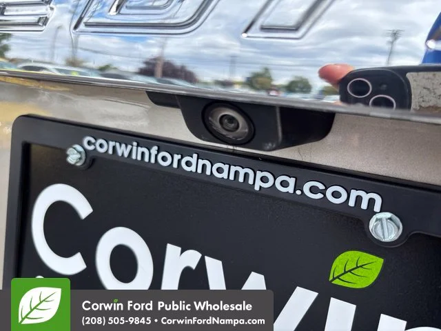 Used 2017 Gold Ford Limited image 11
