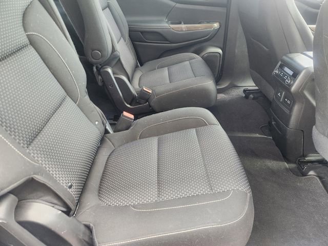 Used 2023 Summit White GMC SLE image 33