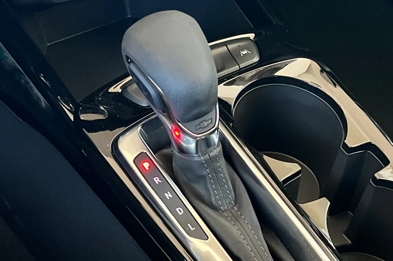 New 2026 White Sands Chevrolet ACTIV image 21