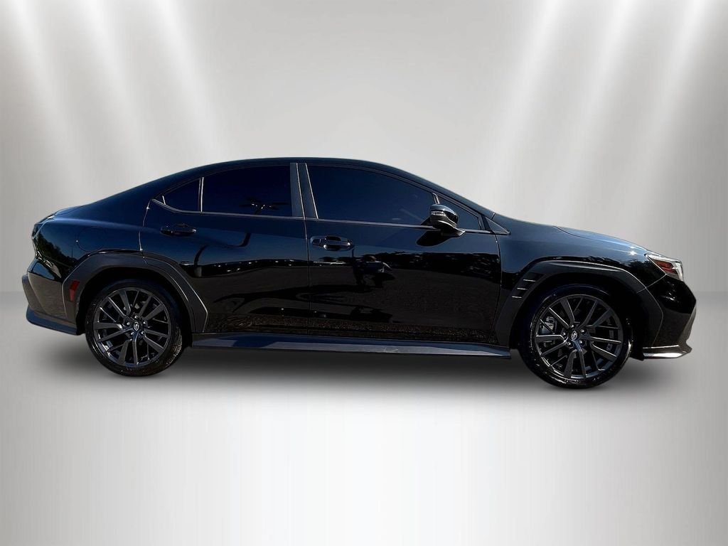 Used 2022 Crystal Black Silica Subaru Limited image 4