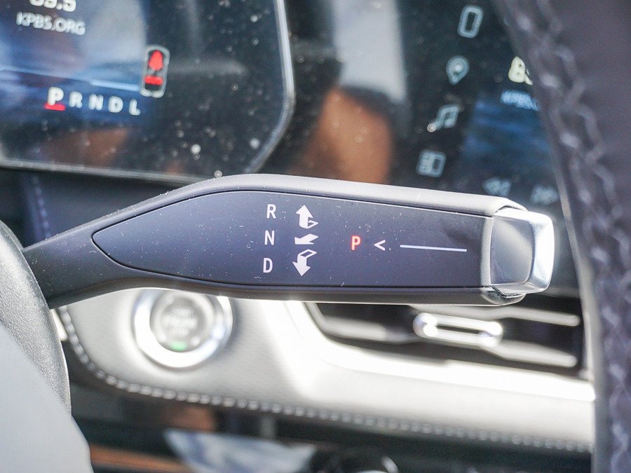 Used 2026 Summit White Chevrolet LT image 22