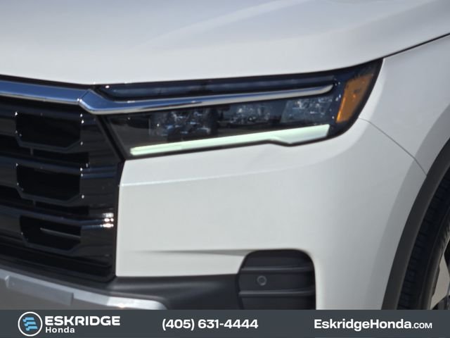 Certified Used 2026 Platinum White Pearl Honda AWD Elite image 10