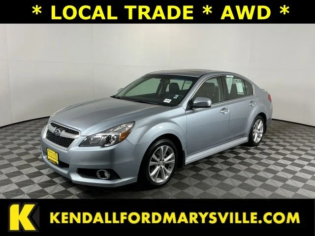 Used 2014 Silver Subaru 2.5i image 1