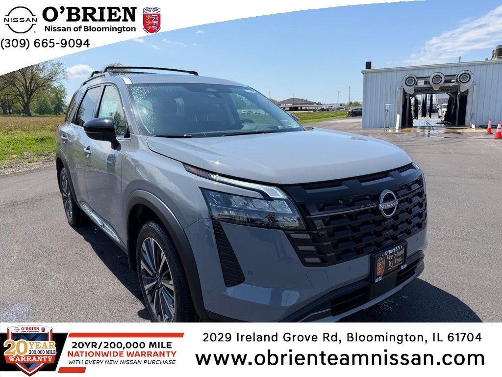 2026 Nissan Pathfinder Platinum 4WD's photo