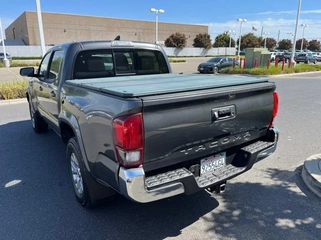 Certified Used 2018 Magnetic Gray Metallic Toyota SR5 image 5