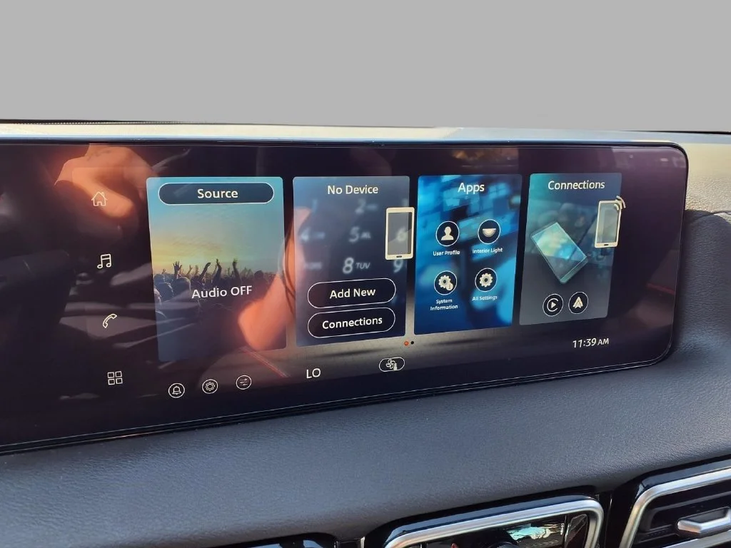 New 2027 Energetic Ember / Super Black Two-tone Nissan SR image 5