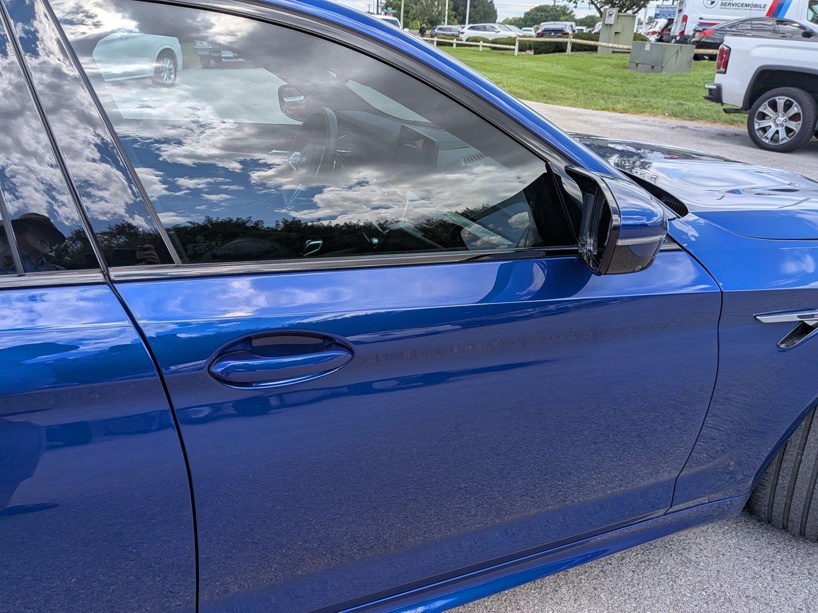 Used 2023 Marina Bay Blue Metallic BMW  image 36