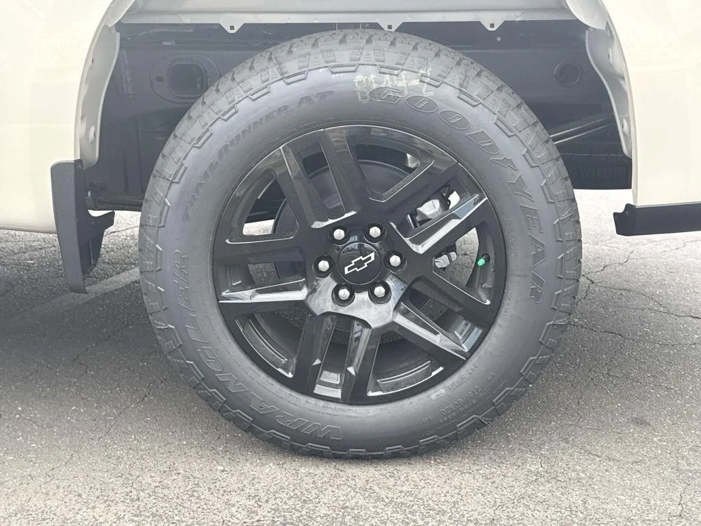 New 2026 White Sands Chevrolet Custom image 9