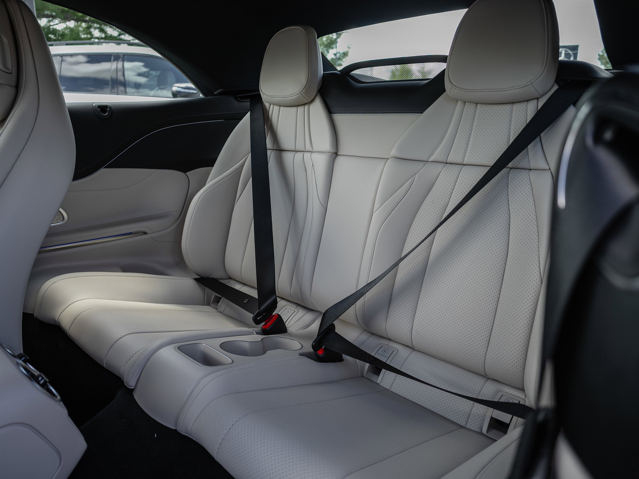 Used 2026  Mercedes-Benz  image 30